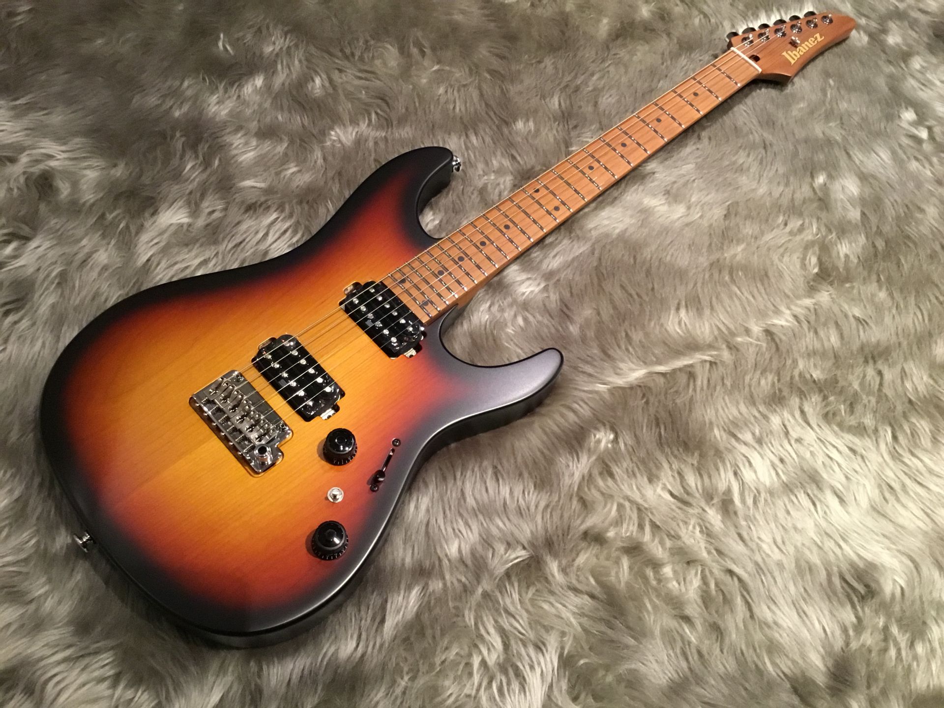 *発売以来入荷後即売の続いている大人気ギターが日吉津店に入荷しました！ 【Ibanez】の新製品【AZ2402】が当店にも入荷しました！ 店頭では実際にお試しいただけます。 ぜひお気軽にご来店ください！ |*ブランド|*型名|*定価(税込)|*販売価格(税込)| |Ibanez|AZ2402|￥オー […]