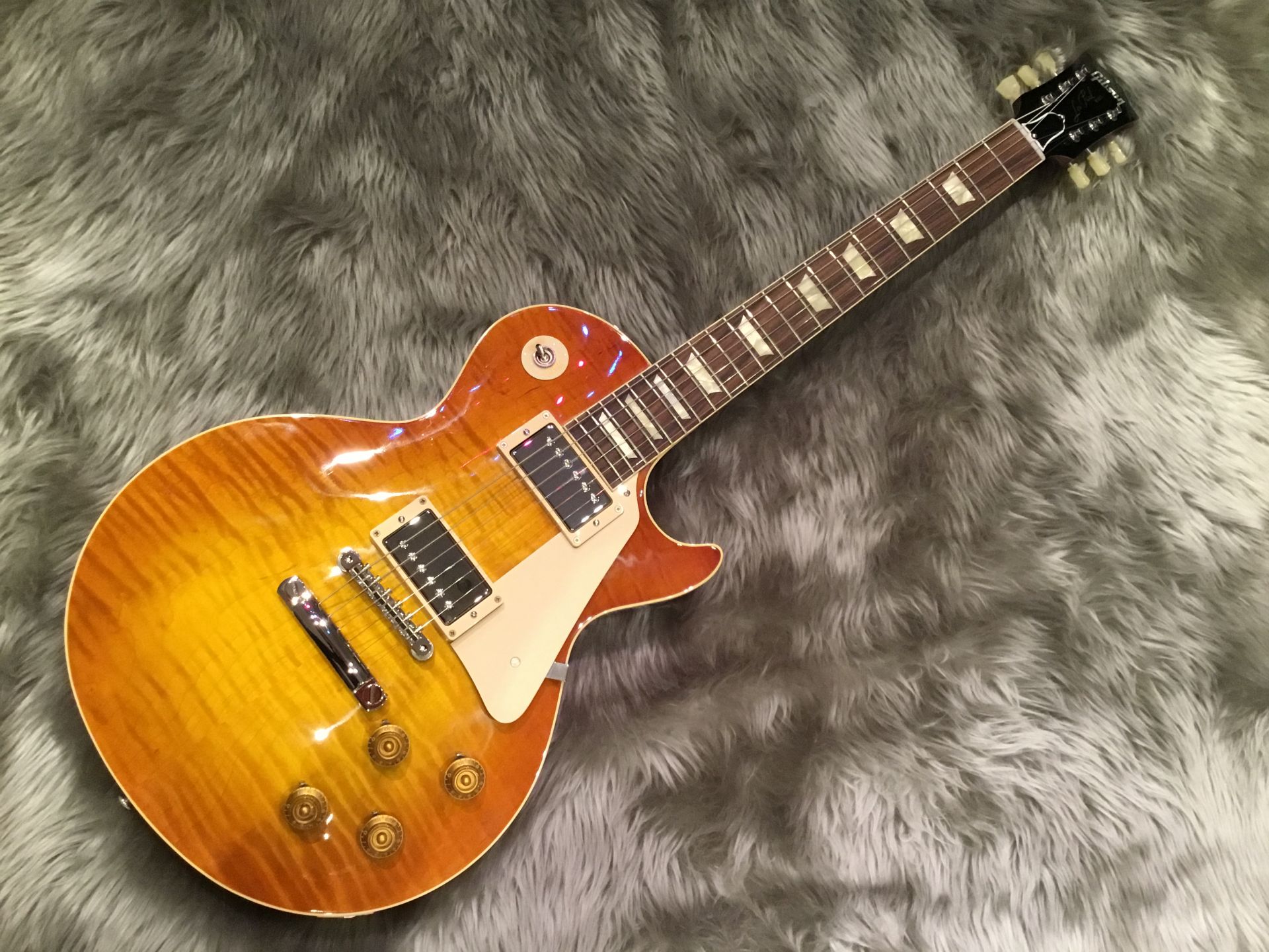 [エレキギター]Gibson Custom Shop/Standard Historic 1959 Les Paul Reissue Gloss入荷しました！