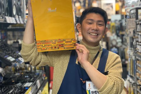 スタッフ写真 ドラムアクセサリー担当 広瀬