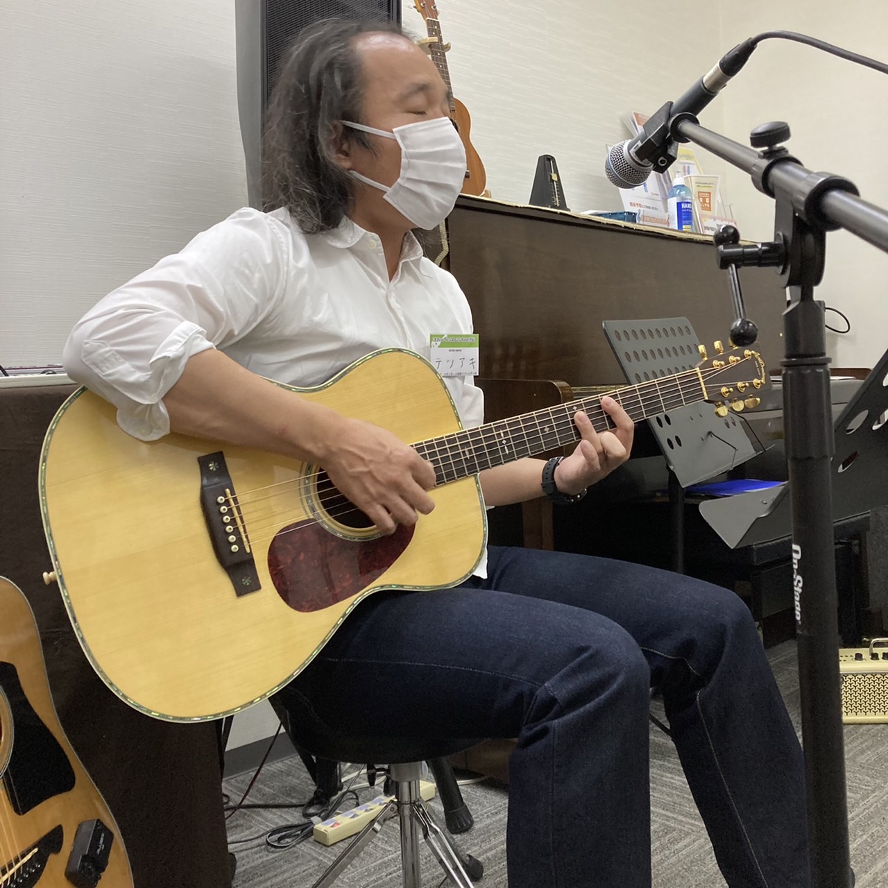 CONTENTS今日のメンバー本日のみなさんの演奏曲お問い合わせ今日のメンバー 川原さん 中西さん 福田さん 谷川さん 本日のみなさんの演奏曲 お問い合わせ 担当　石原 当サークル担当の石原です。ギター・ピアノ・デジタル・防音のアドバイザーで店頭販売スタッフです。60年代以降の洋楽、昭和歌謡＆POP […]