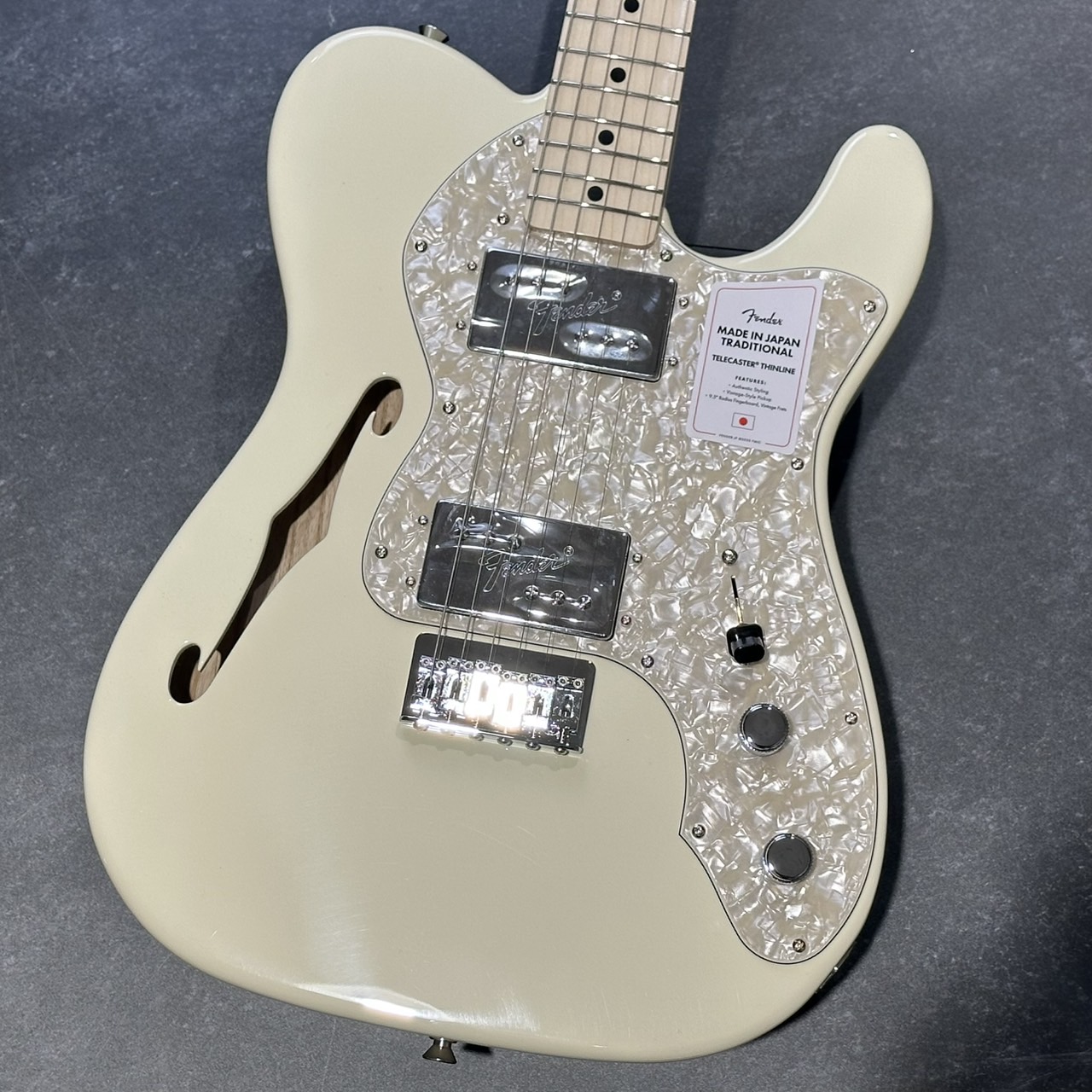 FenderMade in Japan Traditional 70s Telecaster Thinline