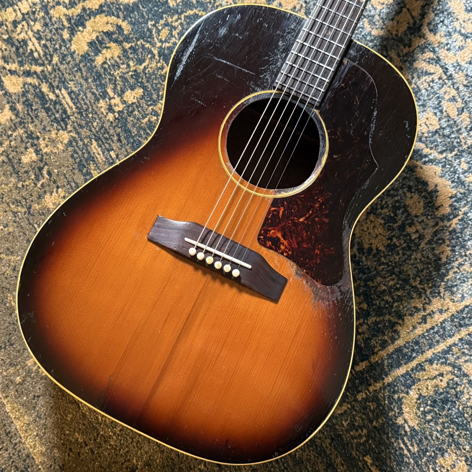 中古アコースティックギターGibson 【USED】LG-1 1966年製