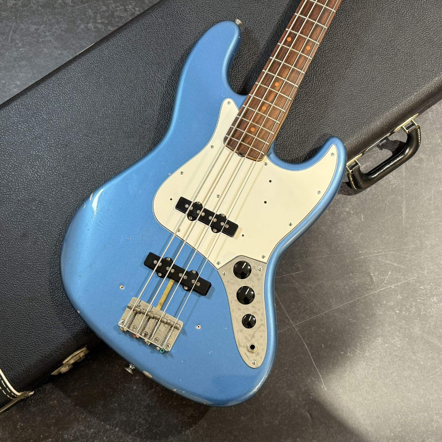 中古エレキベースFender 【USED】American Vintage 1964 JazzBass　LPB