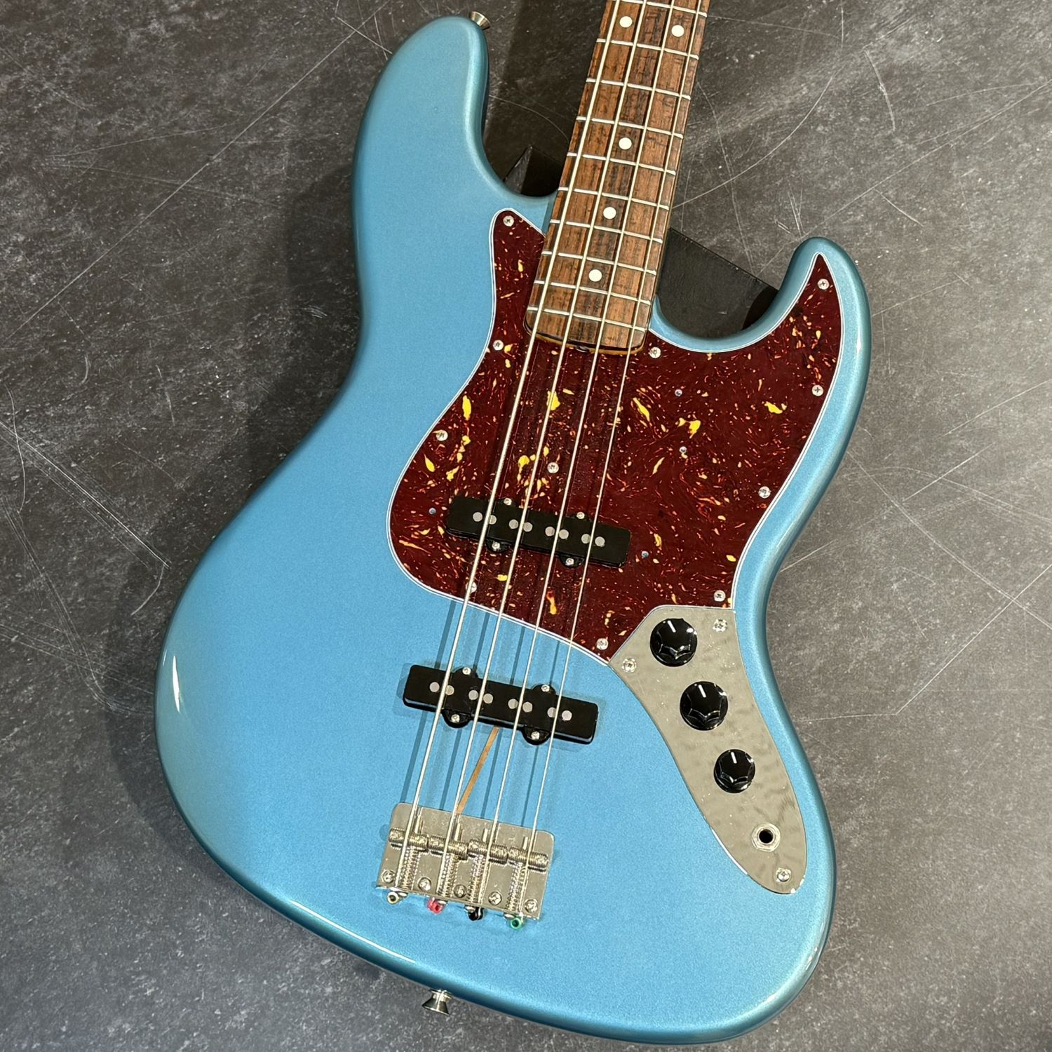 中古エレキベースFender 【USED】JB62-75US