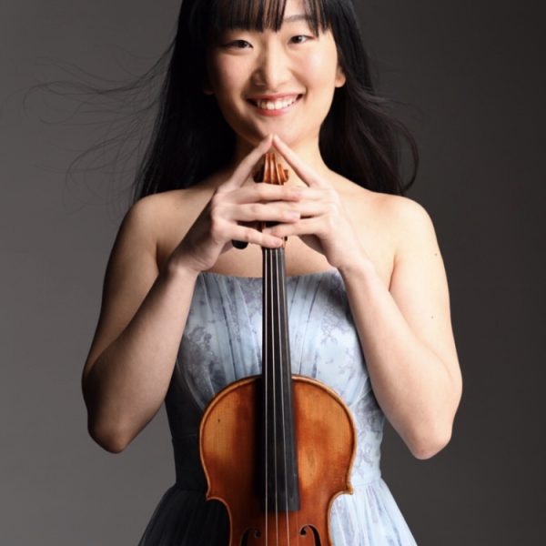 酒井里彩<br />
◆開講曜日<br />
金<br />
◆日程<br />
6月7・14・28日<br />
7月5・12・26日<br />
