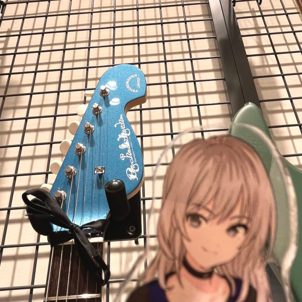 是非ご自身のグッズ等と一緒に記念撮影してくださいね☆<br />
(写真のアクスタはスタッフ私物です)