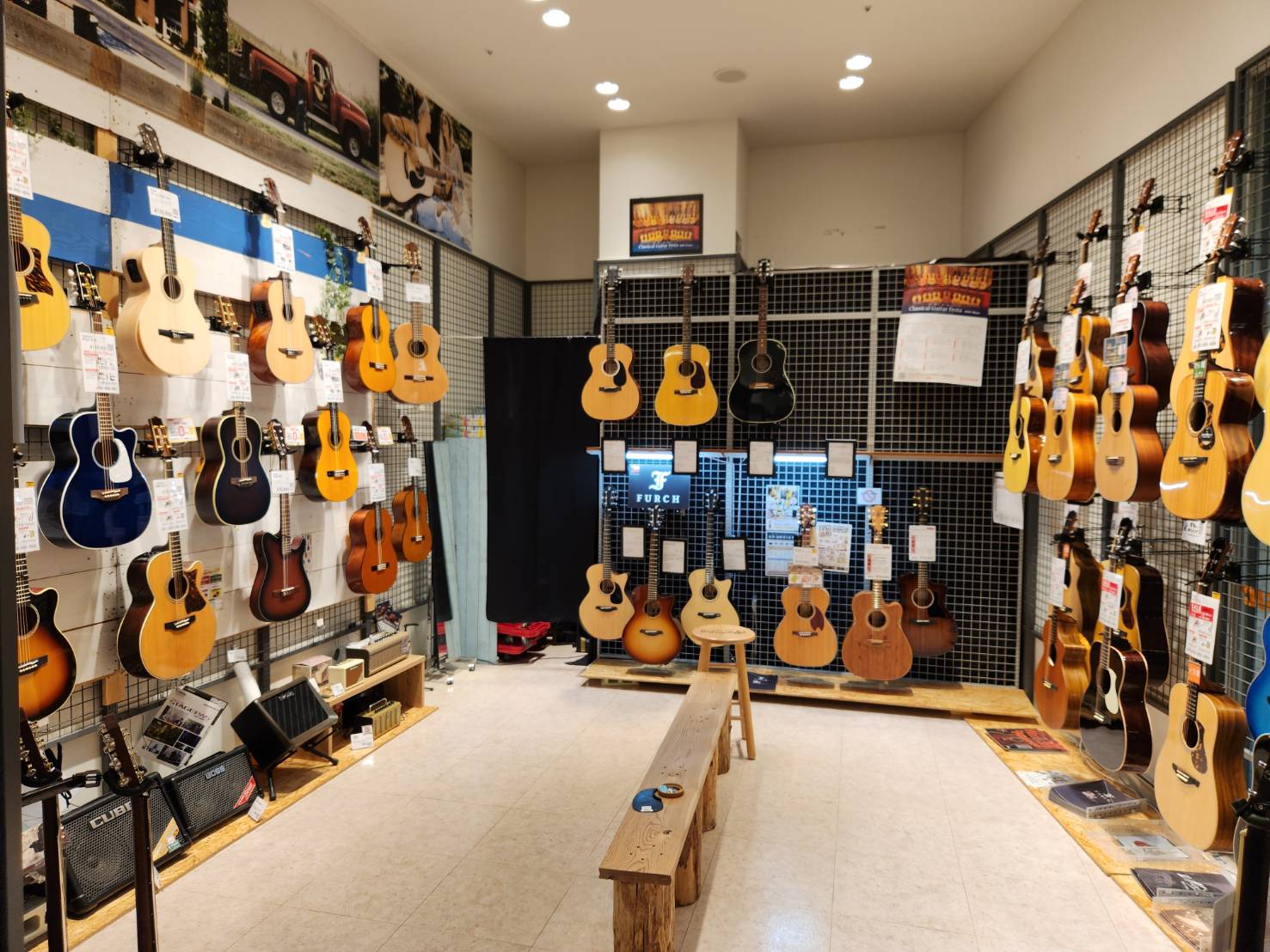 こんにちは！アコースティックギター担当の西田です。 島村楽器日の出店では様々なアコースティックギターを取り揃えております。 CONTENTS価格帯ごとの在庫一覧【初心者用】初めの1本の選び方ギター上達のための秘密兵器！お得なショッピングクレジット最後に価格帯ごとの在庫一覧 ※こちらの商品はデジマート […]