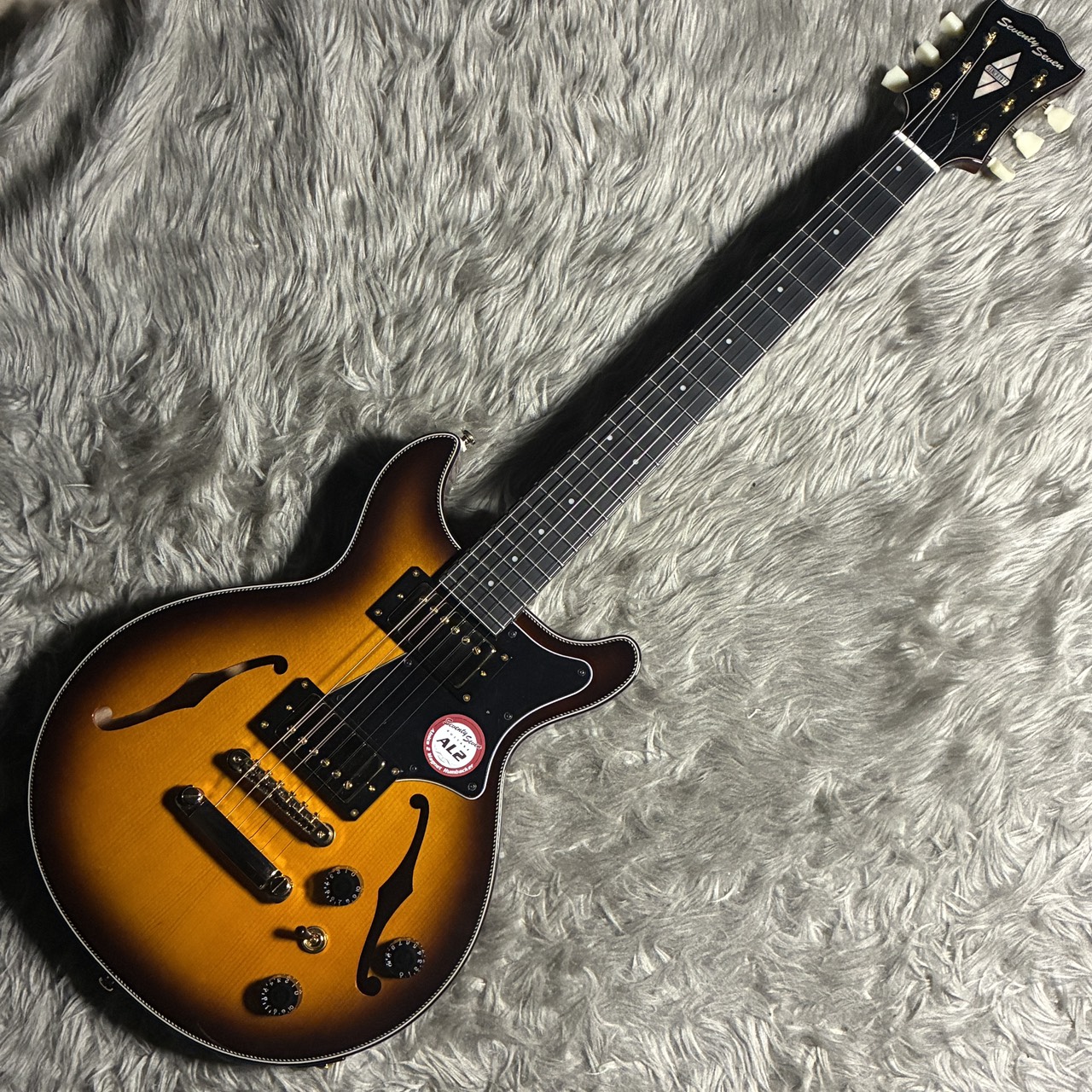 Seventy SevenALBATROSS-JAZZ-JT SB Sunburst 