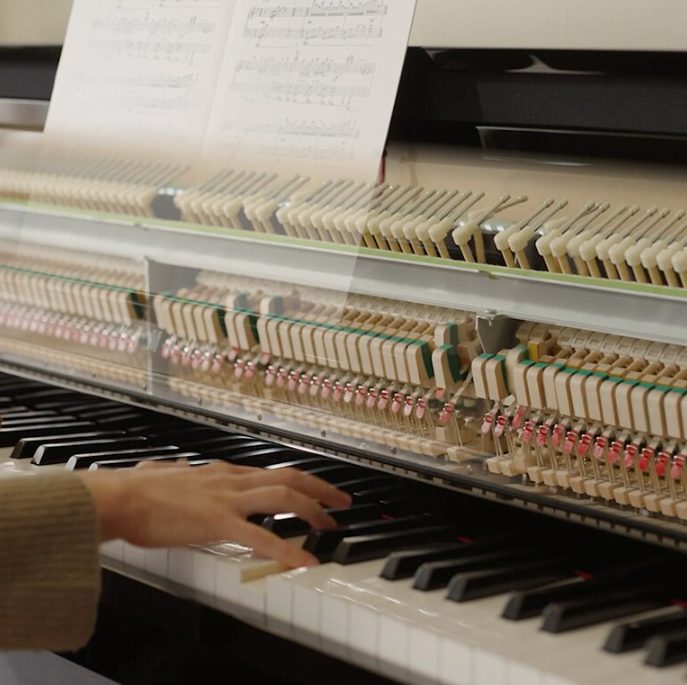 CONTENTSハイブリットピアノってなに？体験会について体験会お申し込みはこちら！春のピアノ大展示会を開催します！ハイブリットピアノってなに？ 「電子ピアノ」「アップライトピアノ」はよく耳にしますが、今人気の「ハイブリットピアノ」を知っていますか？「ハイブリットピアノ」とは、アコースティックピアノ [&hellip;]