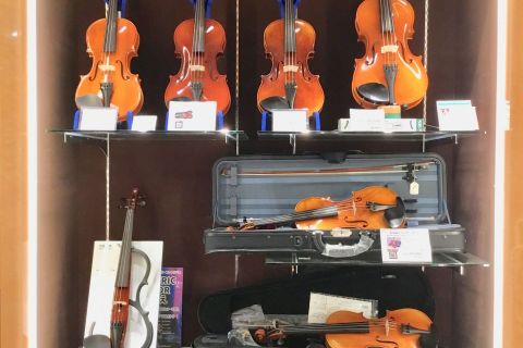 バイオリン選びはららぽーと湘南平塚店へ