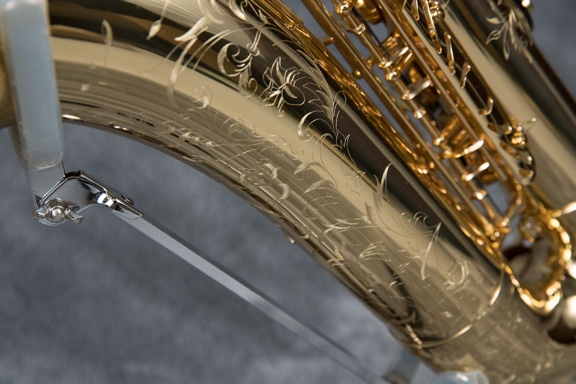 *H.Selmer SA802 Jubilee TS 多くのアーティストに絶大な信頼を誇る「SA80Ⅱ（スーパーアクション80.シリーズⅡ」。息モレを極限まで追放して生まれたゆたかなソノリティ、全音域にわたる完璧な音程とレスポンス、手に取った瞬間から実感できるキーメカニズムの比類ないバランスの良さが […]