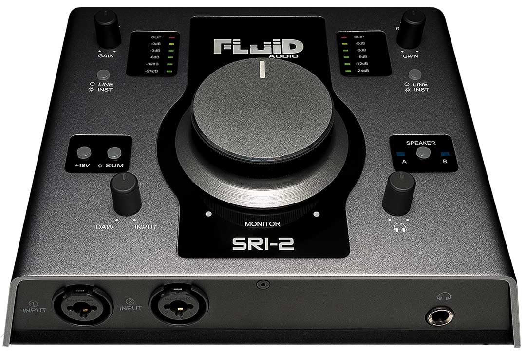 Fluid Audio SRI-2 | スピーカー切り替え機能搭載の24bit / 192kHz対応オーディオ・インターフェイス
