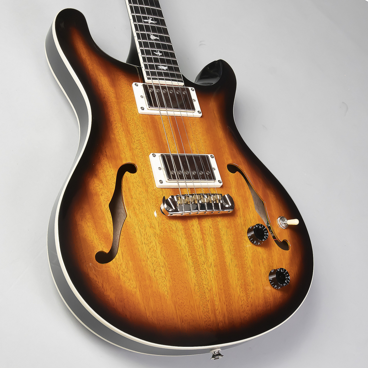 Paul Reed Smithからオール・マホガニー・ボディのホロウ構造を採用したSE HOLLOW BODY STD入荷！！