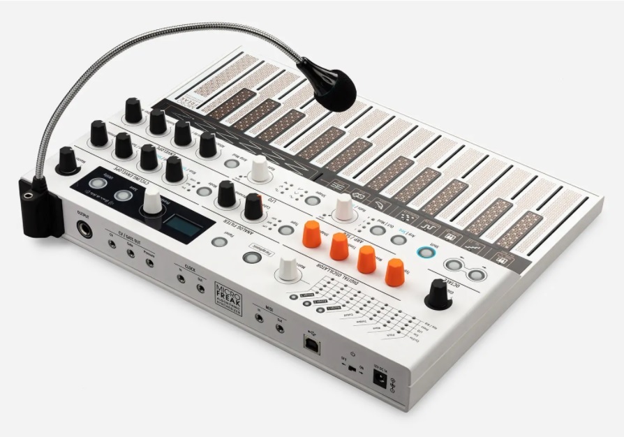 Arturiaから国内販売100台の限定モデル「MicroFreak Vocoder Edition」実機ございます！！