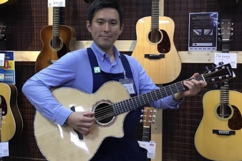 スタッフ写真 【副店長】《ギターエイド・ギター・ピアノアドバイザー》エレキギター・エレキべース 山崎