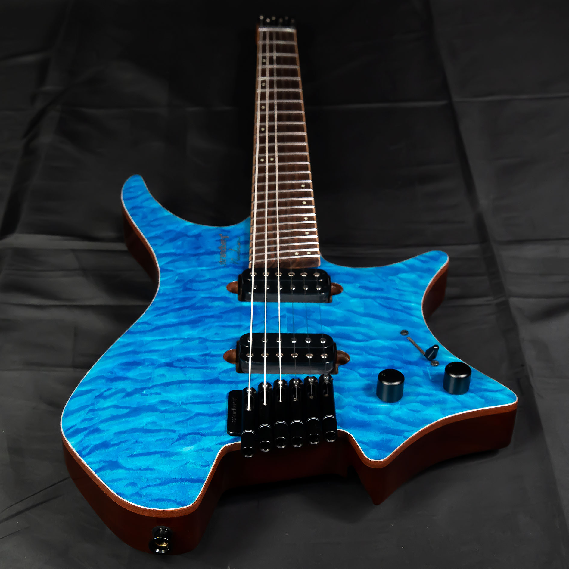 【エレキギター】strandbergから良杢の広島パルコ店オーダー品Boden J6-Standard 5A Quilt Maple Top / Marine Blue入荷！！