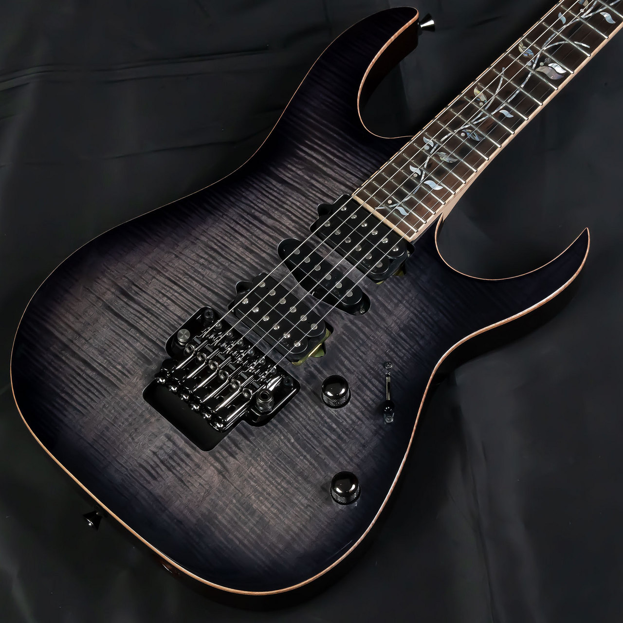 エレキギター】Ibanezが誇る、日本製フラグシップモデル「J-Custom
