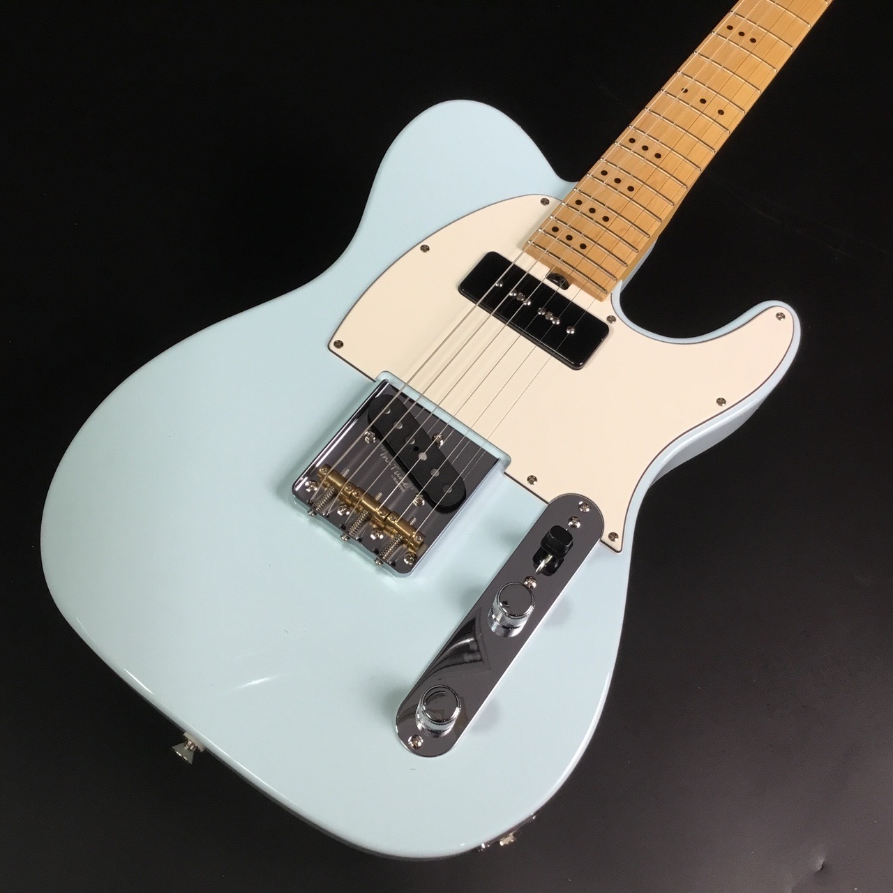 Three Dots GuitarsT model/M Ash Blue