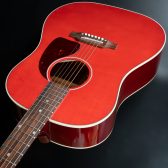 【エレアコ】Gibsonからギブソン・アコースティックギターの代表的存在であり世界のスタンダードである”J-45″のCHERRYカラーモデルが入荷！！