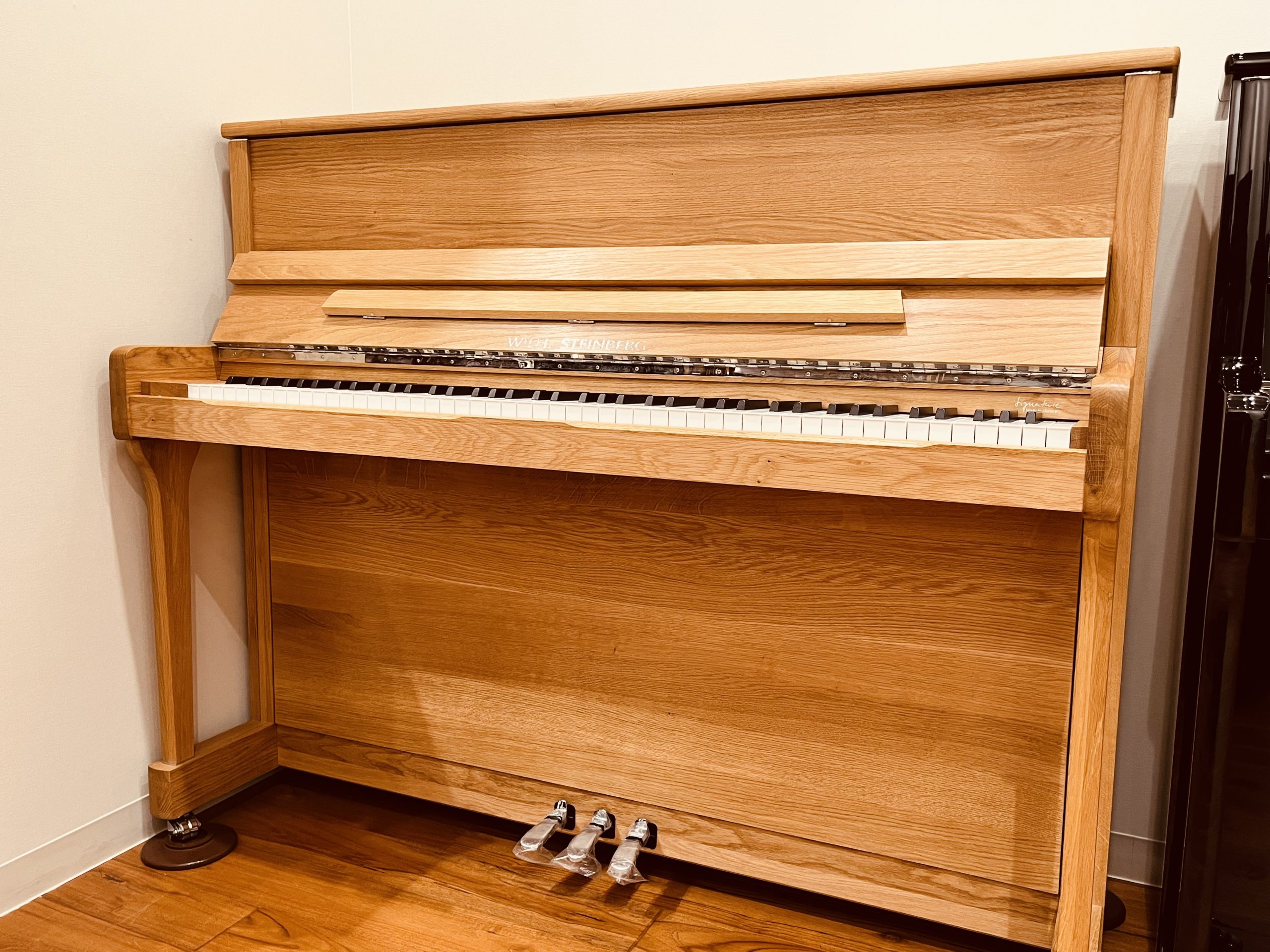 新品アップライト(ドイツ製)WILH.STEINBERG S-117(OAK)