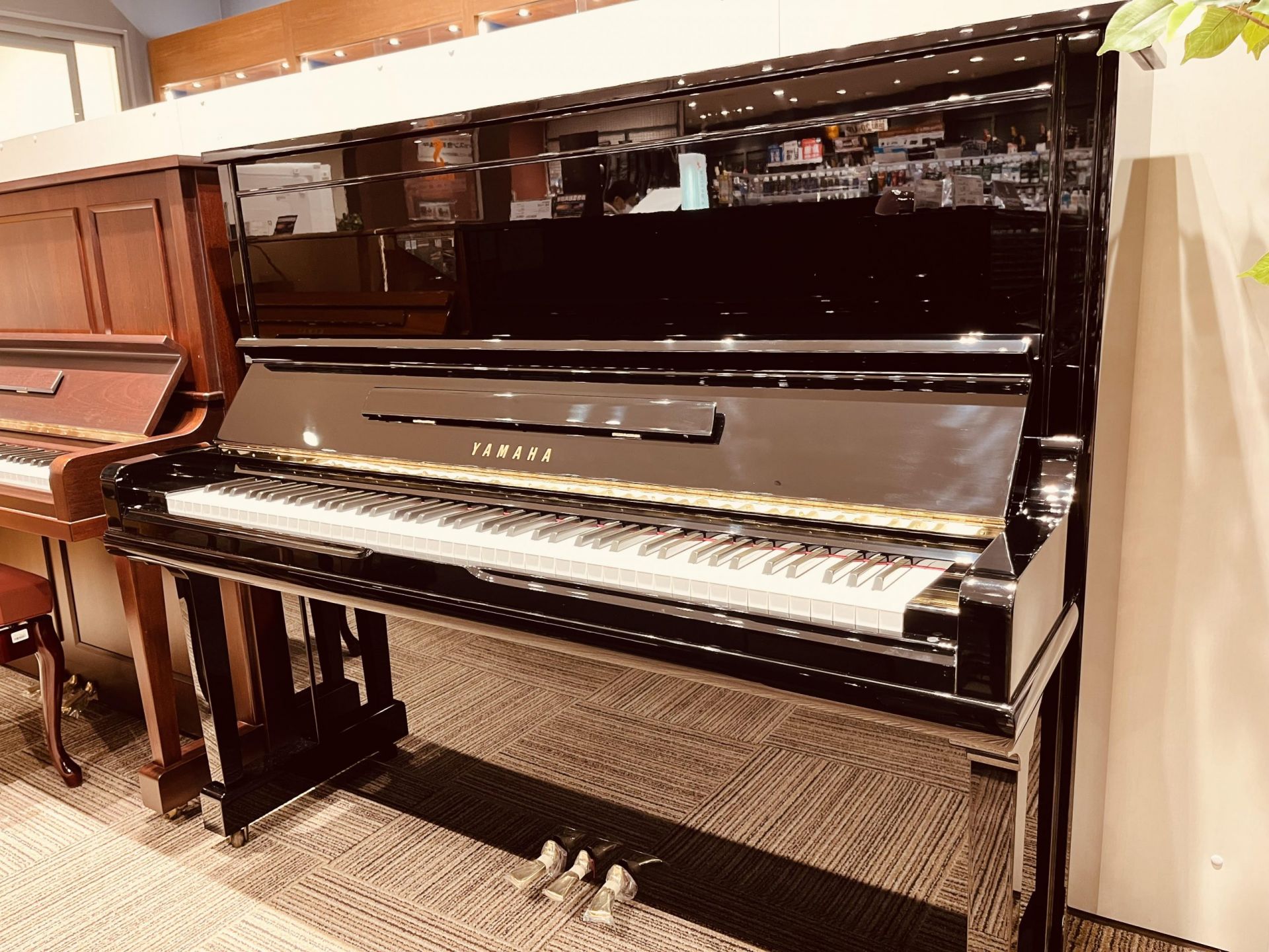 中古アップライトYAMAHA U30A