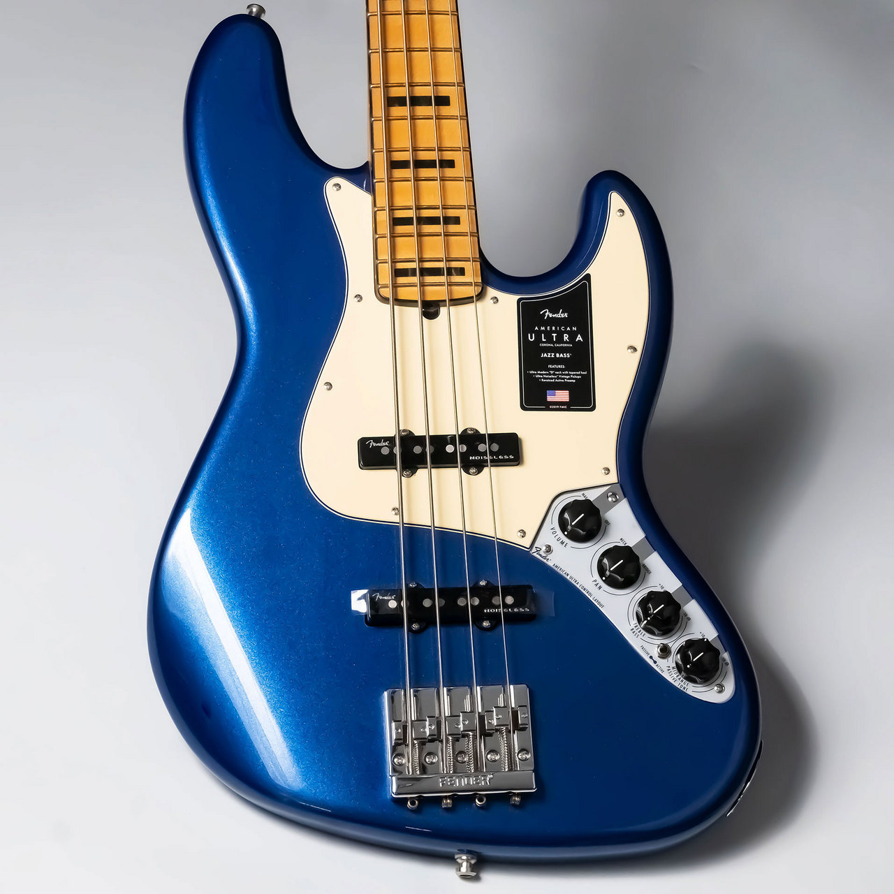 Fender American Ultra Jazz Bass Maple Fingerboard Cobra Blue 