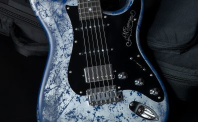 【エレキギター】momoseからアンティークフレーム職人によるスペシャルな塗装が施された限定モデル!!”青”をテーマに製作するシリーズ『Blue Collection』MC-1-MV-21WSE/E入荷！！