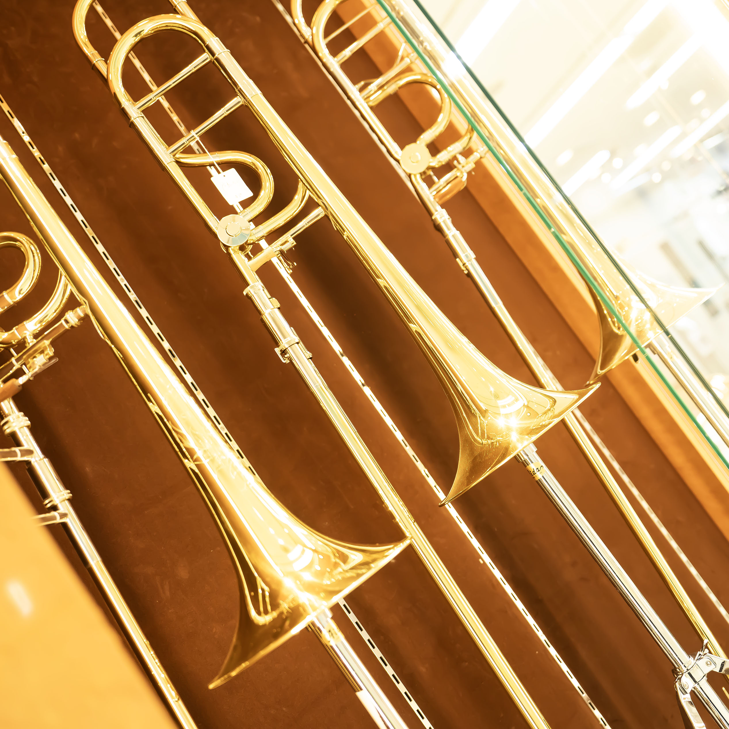 CONTENTS広島パルコ店　管楽器総合ページイベント情報XO/エックスオーS.E.Shires/シャイアーズGlanzTrombone/グランツトロンボーンWillson/ウィルソン A.Courtois/アントワンヌ・クルトワV.Bach/ヴィンセント・バックB&S/ビーアンドエスGR […]