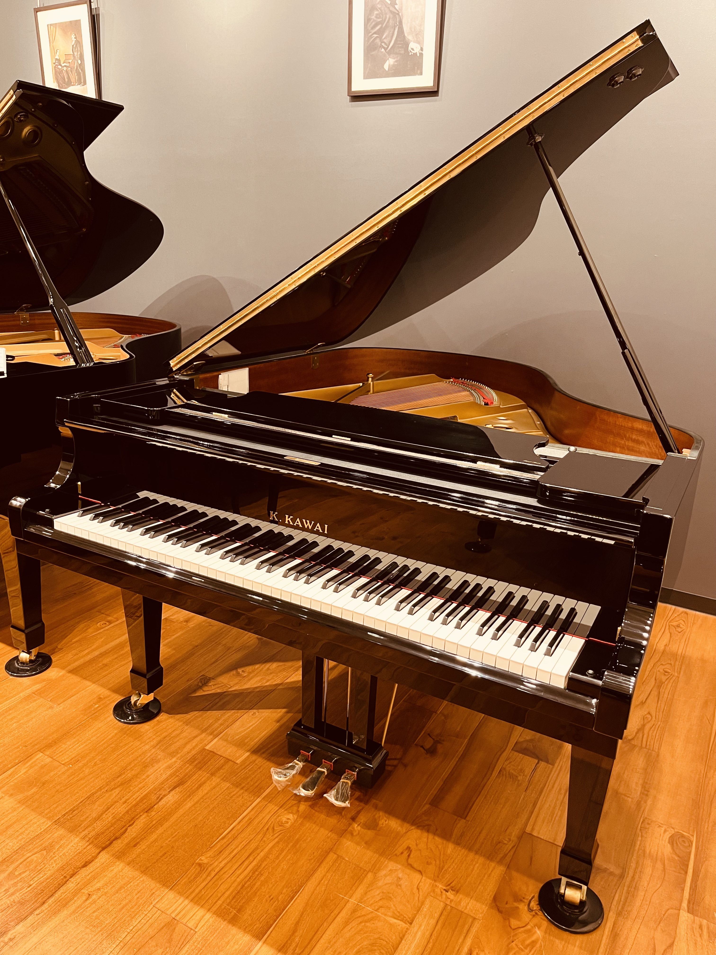 中古グランド【新入荷】KAWAI RX3PM