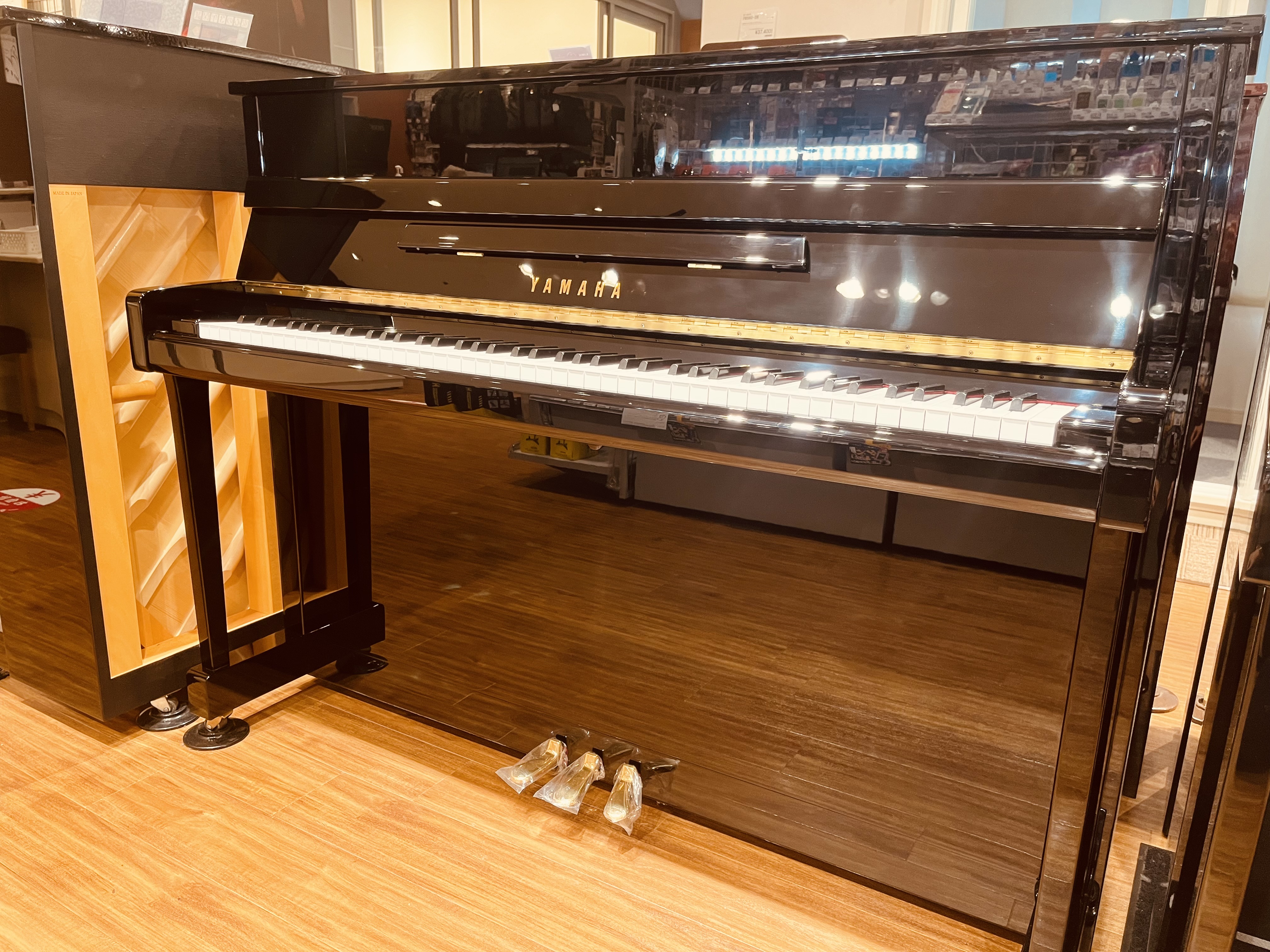 中古アップライトピアノYAMAHA/ b113