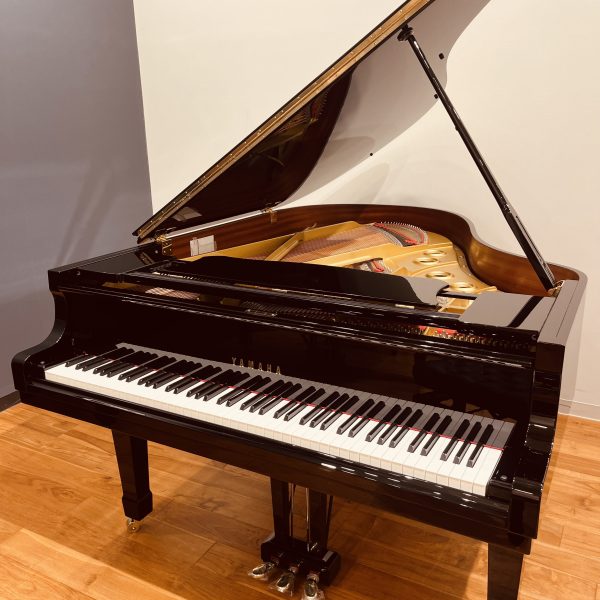 【5/17新入荷】<br />
YAMAHA／C3A（1986年製）<br />
￥1,265,000（税込）