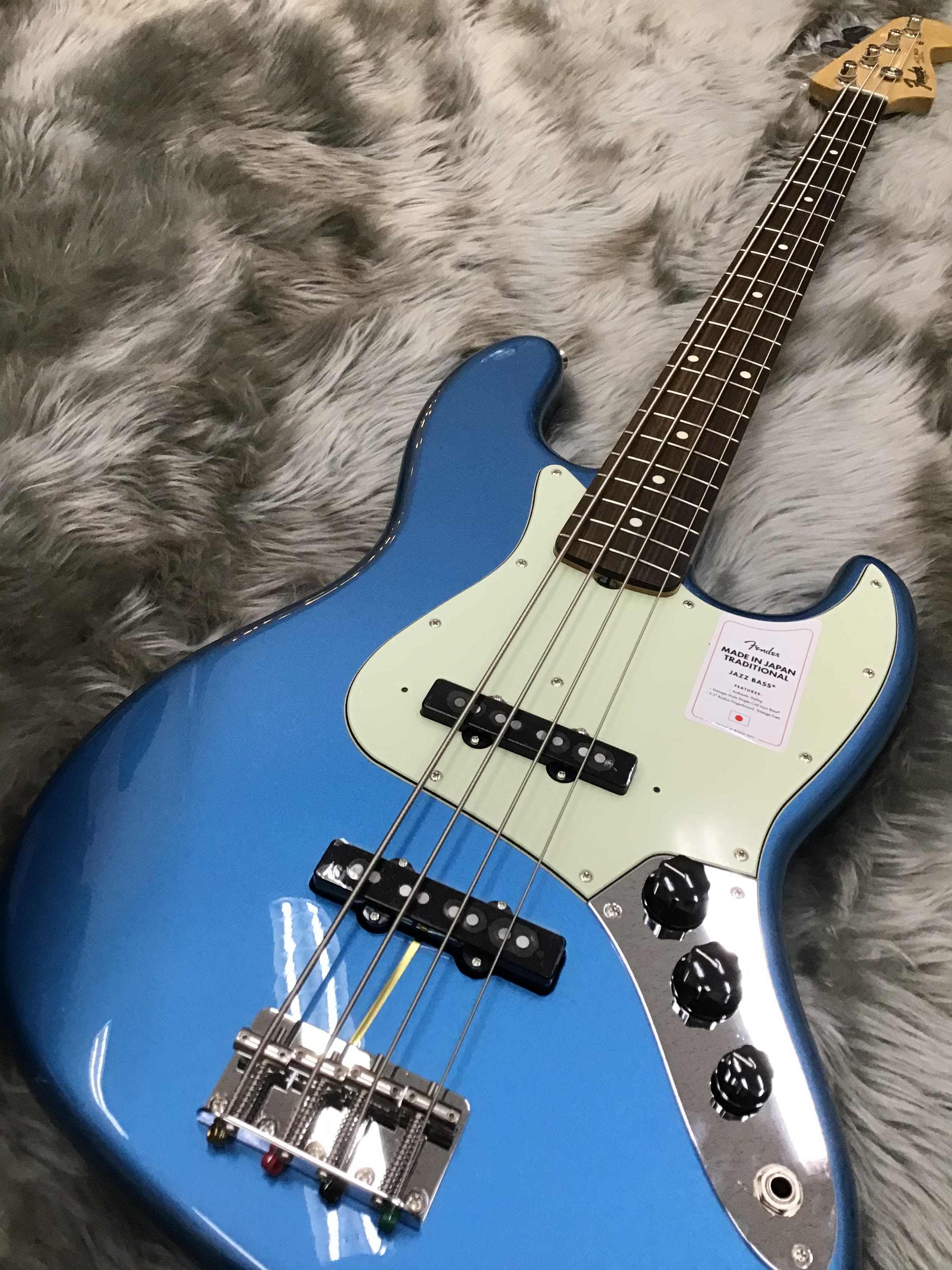FenderTRADII 60S JB/R