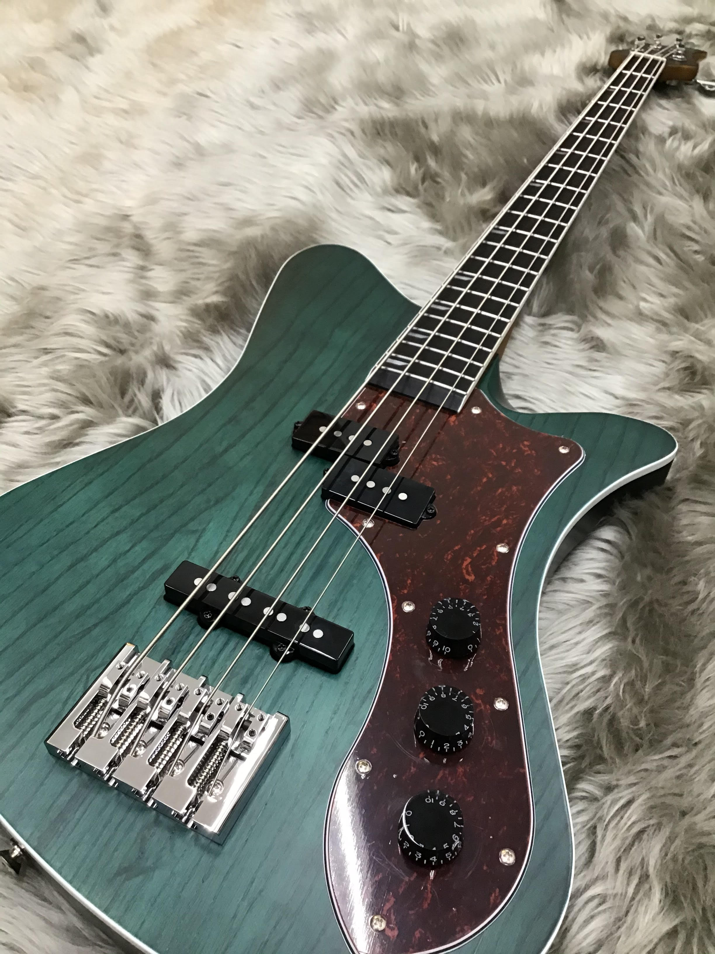 RYOGASKATER-BASS/LEC-v2