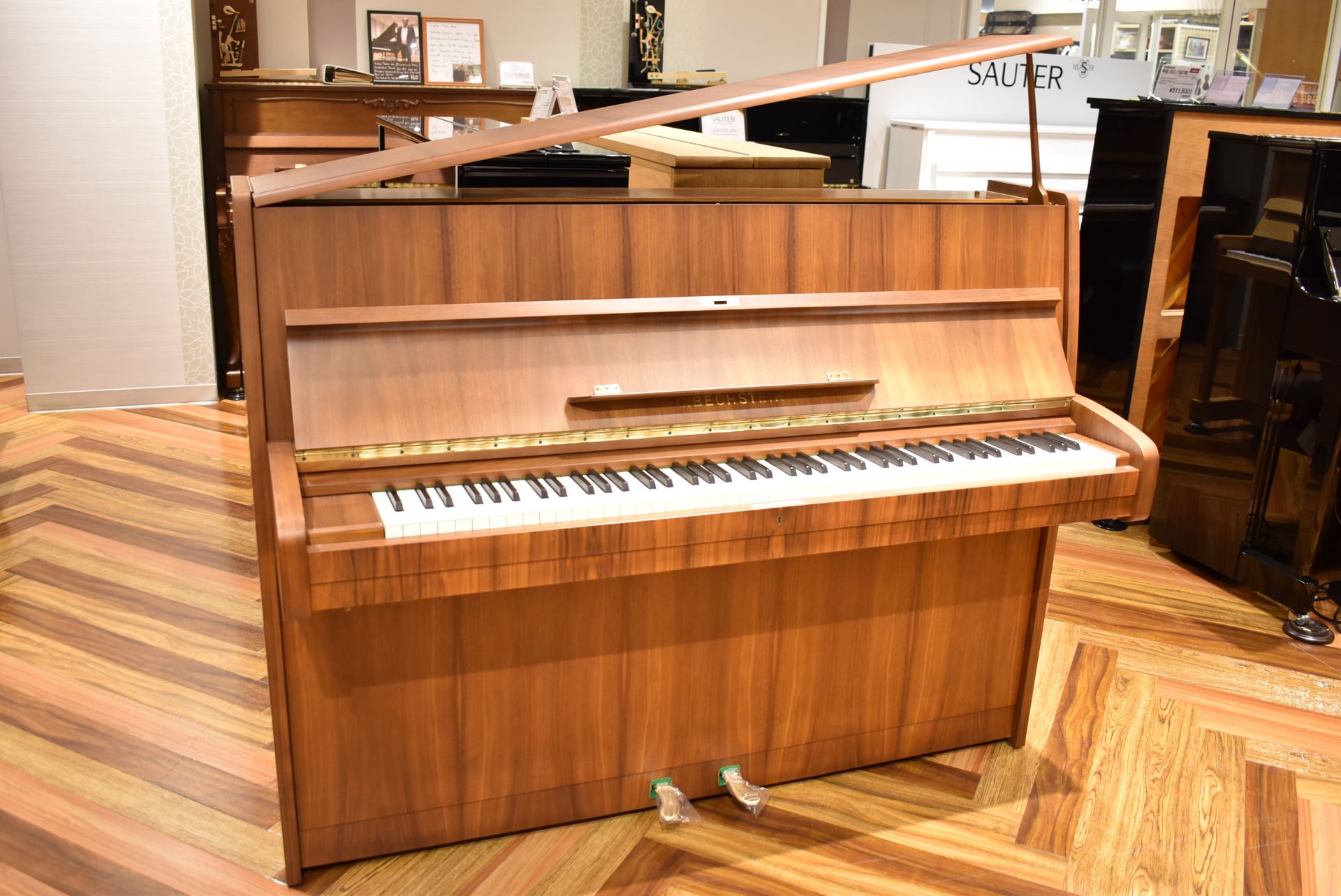 中古アップライトピアノC.BECHSTEIN/12n