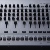 【ご予約受付中！】Roland TR-1000 【歴代のリズムマシン名器を継承する新商品発売！】