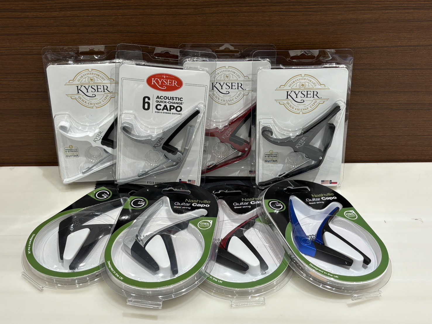 こんにちは！島村楽器イオンモール広島府中店です！ 便利アイテム！カポタストのご紹介でございます！ しかし一口にカポタストといってもたくさん種類がありまして。メーカーによって形も使い方も異なるという優柔不断の大敵。ということで今回はおすすめのカポタストをご紹介していきます～～。 CONTENTSおすす […]