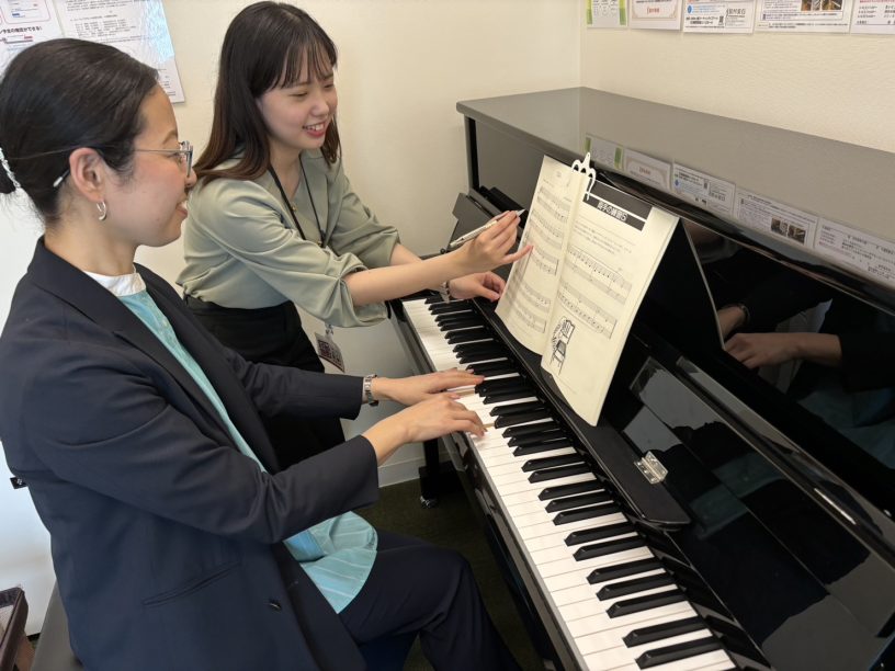 こんにちは。島村楽器イオンモール広島府中店の松山です！ 平日日中に、ゆったり「自分時間」を楽しみませんか？ 「昔あこがれていたピアノを、もう一度弾いてみたい」「退職して時間ができたから、新しい趣味を始めたい」 そんな大人・シニアの皆さまにこそおすすめしたいのが、平日の日中やお仕事帰りに通うピアノ教室 [&hellip;]