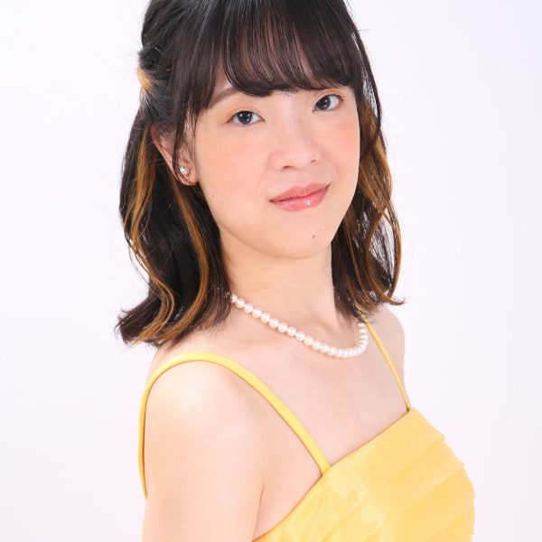 齋藤　優衣<br />
(金)