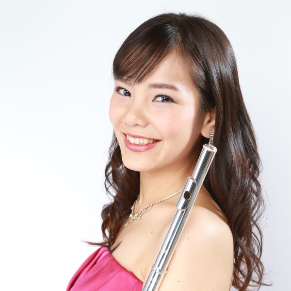 森　智香<br />
(水)(日)