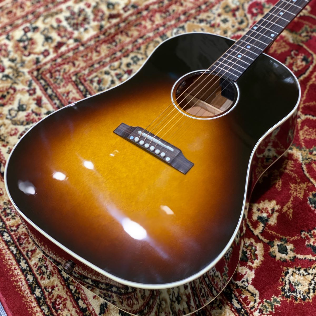 GibsonSlash J-45
