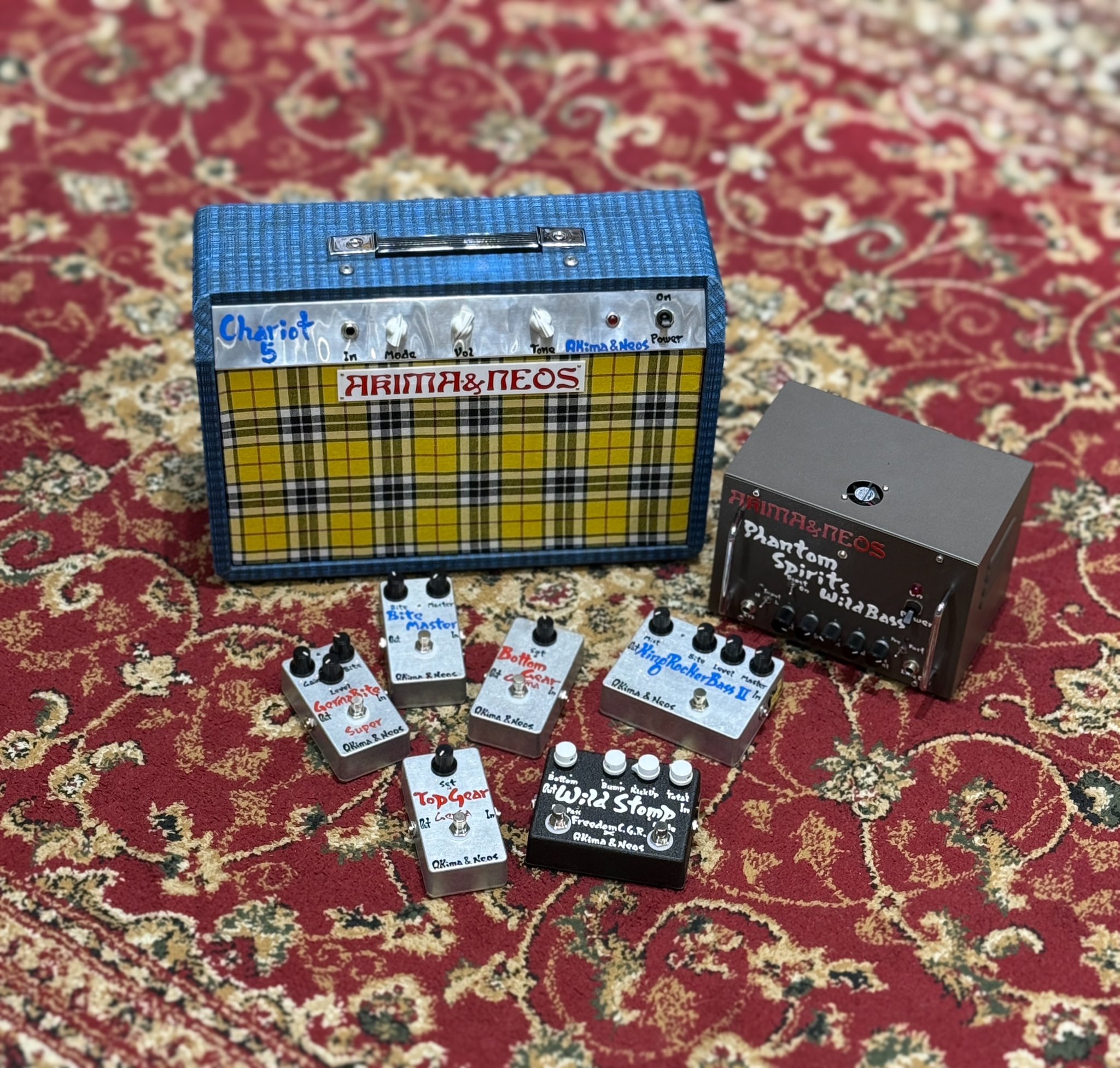 伊丹昆陽店ではこの数年で取り扱い商品数を増やしているブランド”AKIMA&NEOS”。ライブギアとして本当に最高な機材しかなく、本物のGOOD SOUNDを生み出してくれ、それをリアルに実感することのできるそんなブランドです。WEBやYOUTUBEにもサウンドを確認できるコンテンツが無いものが多いで [&hellip;]