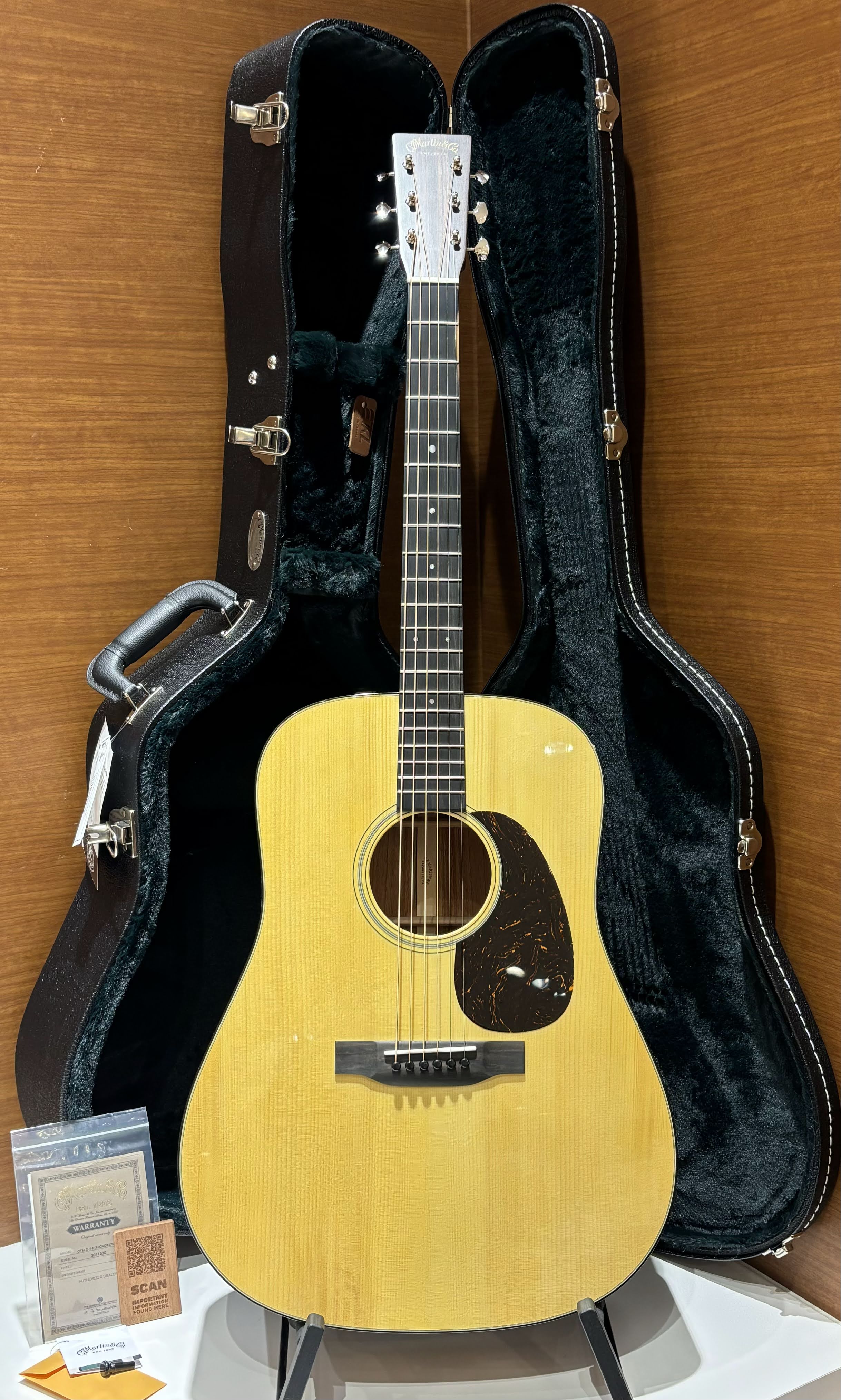 アコースティックギターMartin Custom Shop D-18