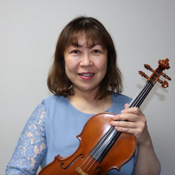 松林　靖子<br />
(月)