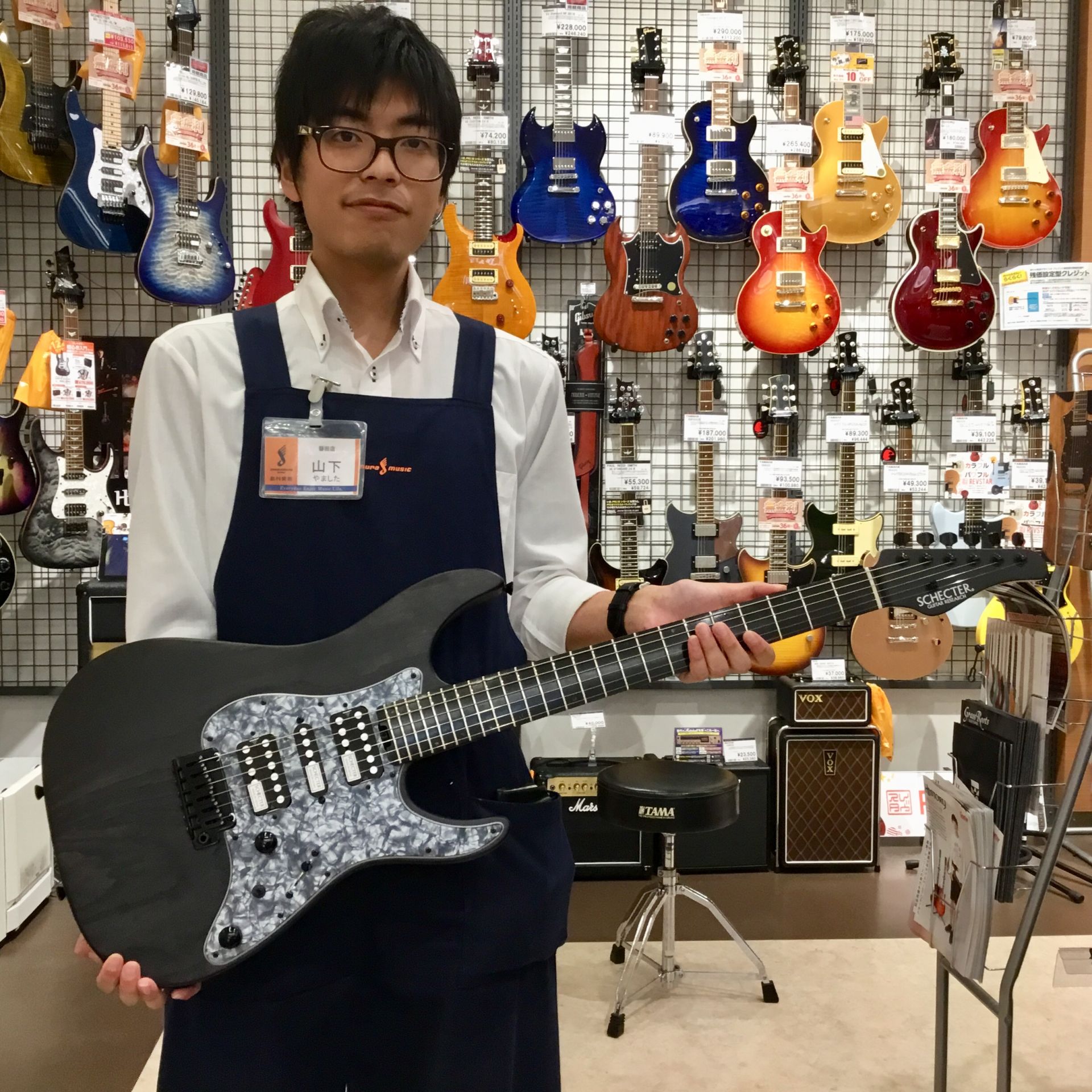 島村楽器とSCHCTERコラボの限定ギターが入荷しました！