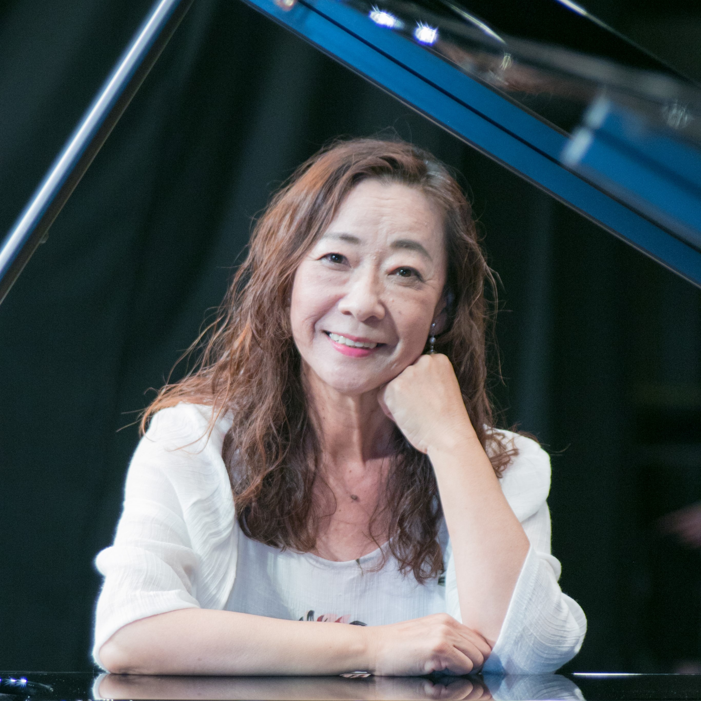 担当：ヴォーカル科・ピアノ弾き語り科黒岩靖子（くろいわ　やすこ）