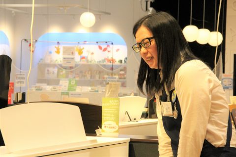 スタッフ写真 ピアノ、楽譜、音楽雑貨 山下
