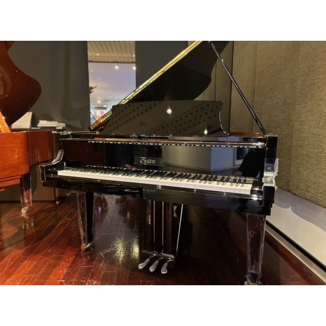 新品グランドピアノGP178PEII/EP