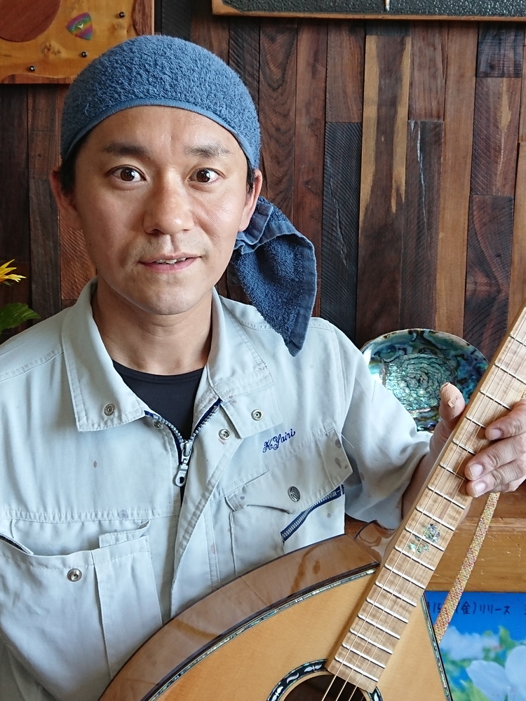 K.yairi　木工部門　塗装担当　谷口　真也 氏