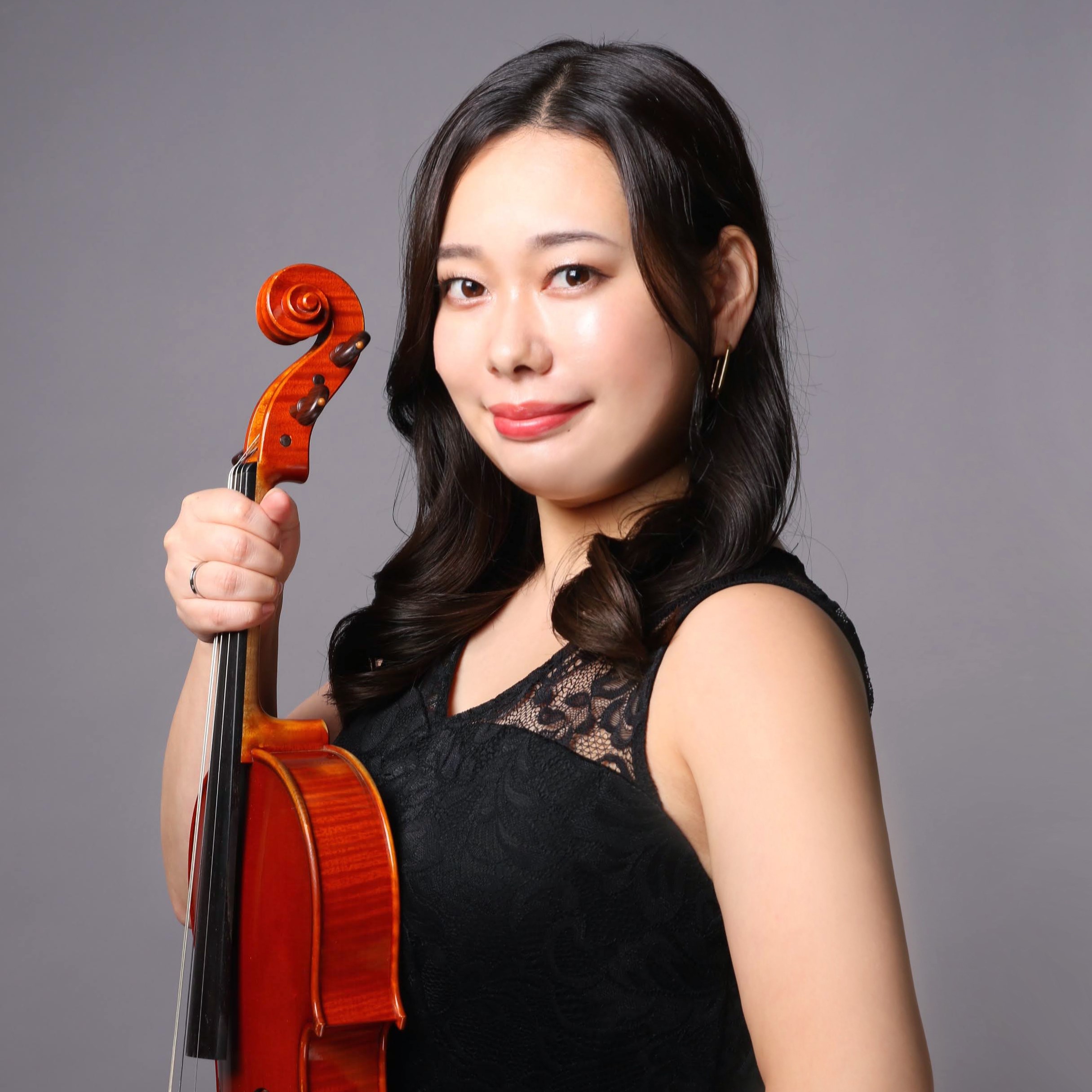 石山　真穂（いしやま　まほ）