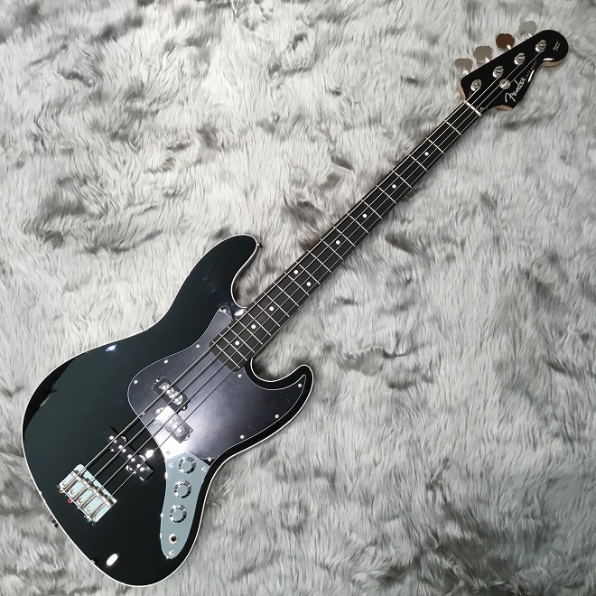 *独創性から高い人気を誇るAerodyn こんにちは、ベース担当の永田です！]]今回はFenderのJP EX AERODYN JBを紹介します！ 日本の工場で製作されているJapan Exclusiveシリーズのジャズベースの演奏性を追及し、進化させたベース「AERODYN JAZZ BASS」。 […]